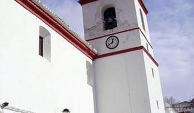 Iglesia Parroquial de San Felipe y Santiago
