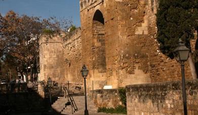 Puerta de Almodóvar