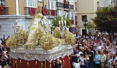 Fiesta de la Virgen del Rosario en Cádiz