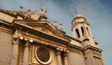 Iglesia de San Ildefonso