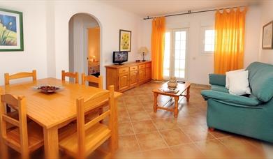 Apartamentos Leo Atlántico