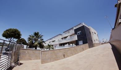 Apartamentos H3 Laguna Playa