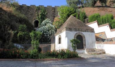 Fuente Árabe