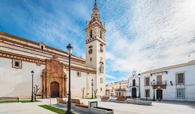IGLESIA PARROQUIAL NUESTRA SEÑORA DE LA GRANADA