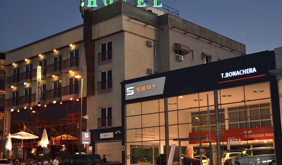 Hotel Mari Carmen