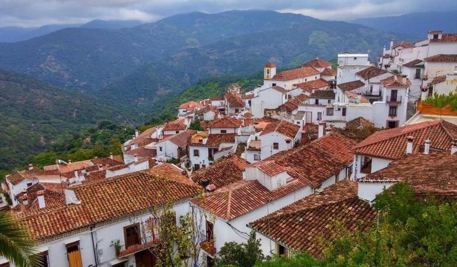Benalauría
