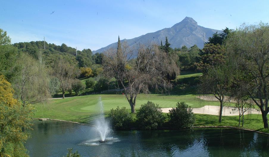 Aloha Golf Club