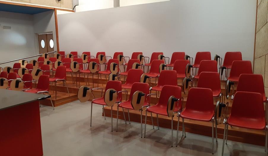Interior Cets