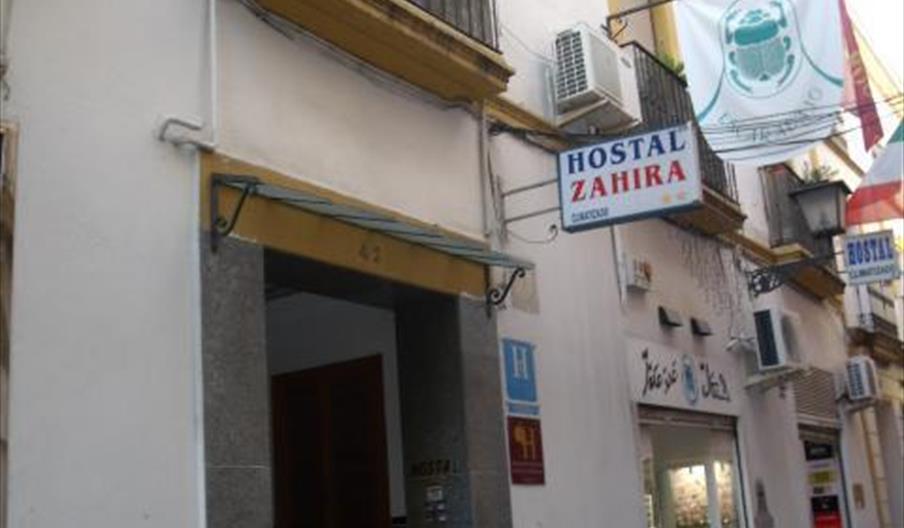 Zahira