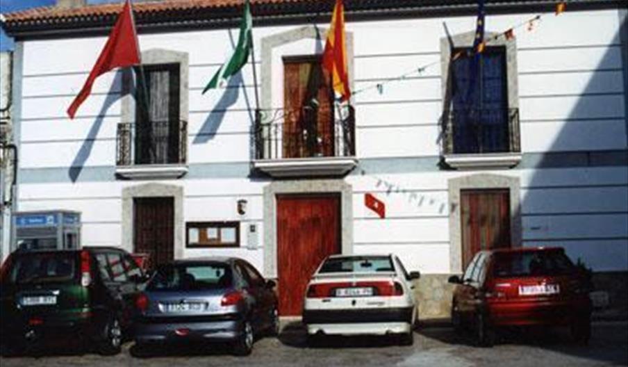 Bacares