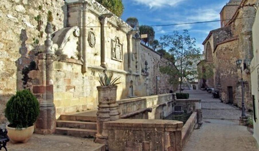 Fuente Imperial