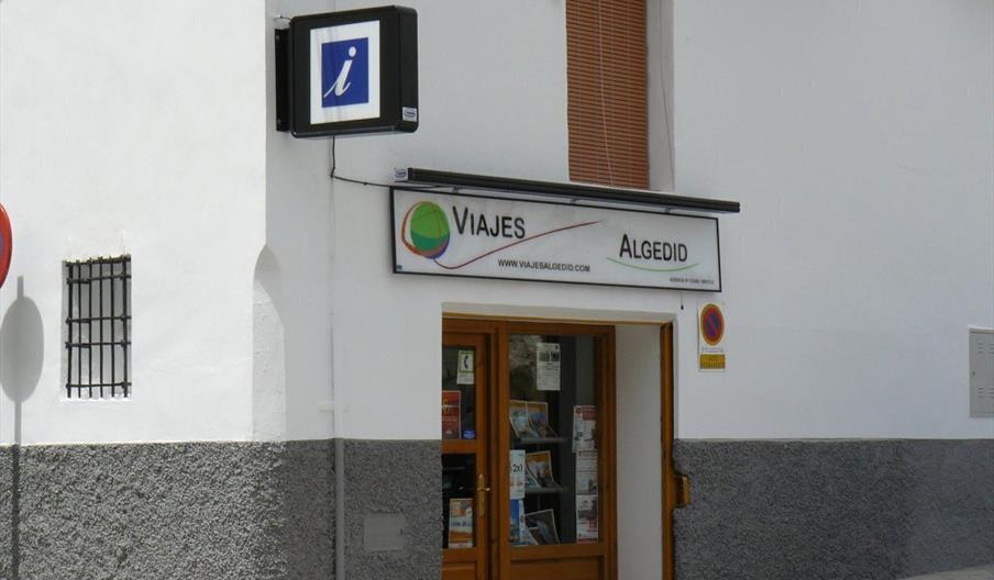 Baza - Plaza Eras