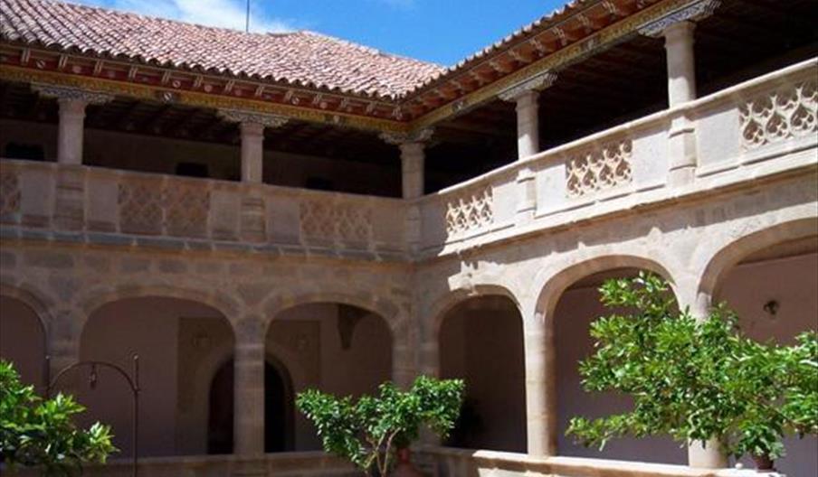 Convento de Santa Clara de la Columna