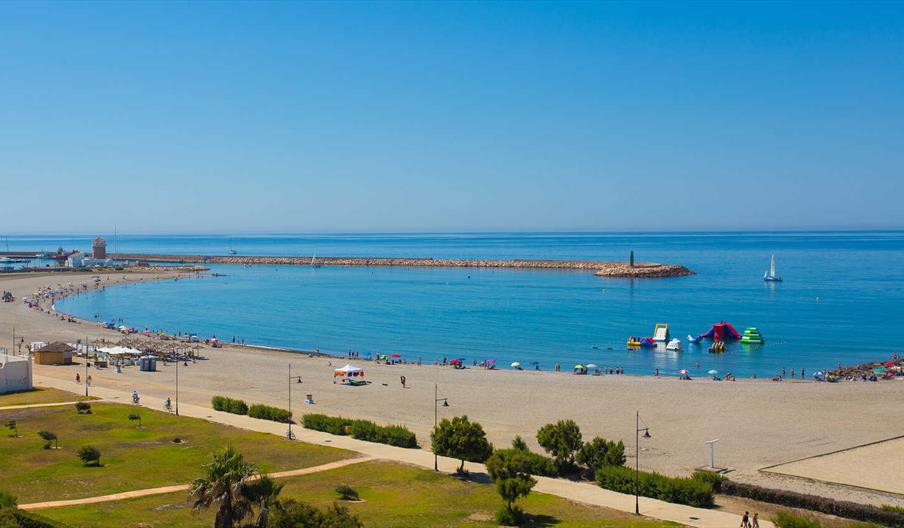 Playa Poniente