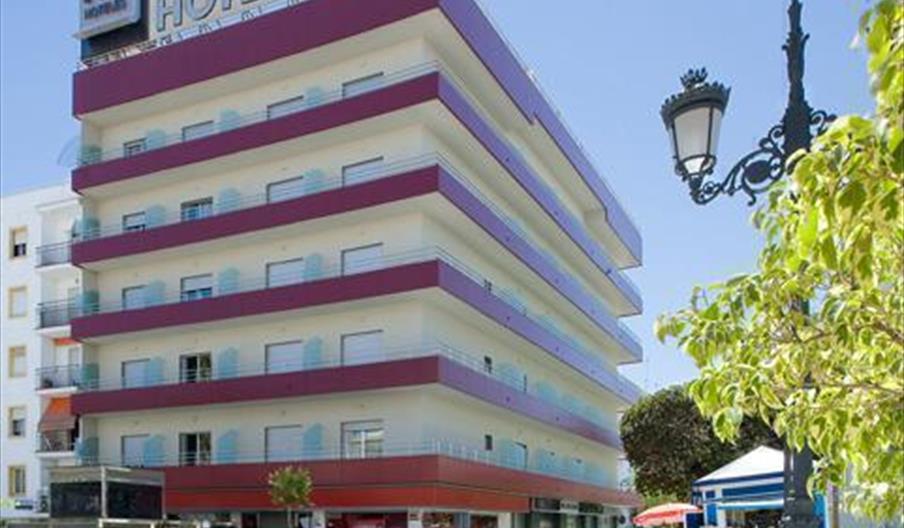 Hotel NH San Pedro