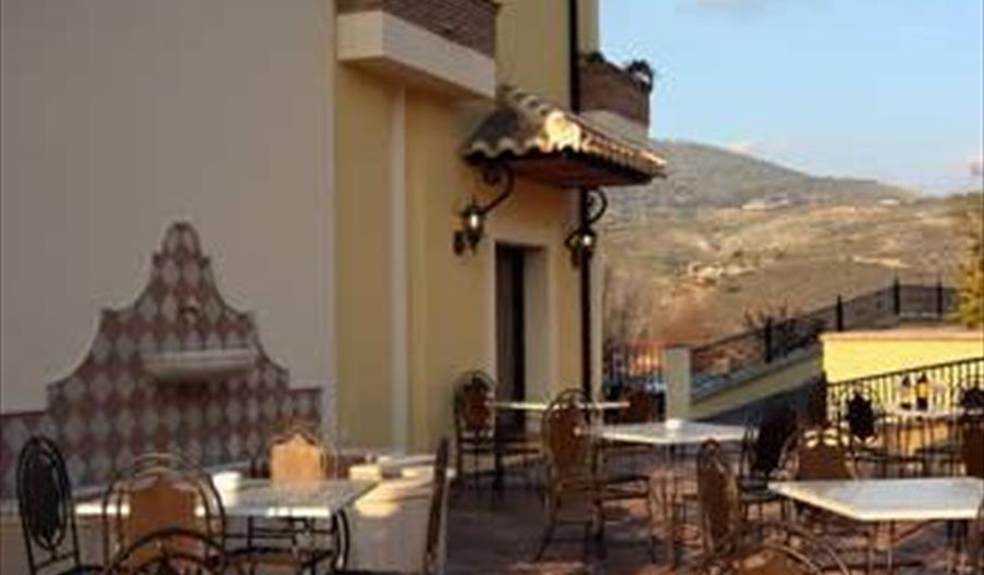 Hotel Llano Piña