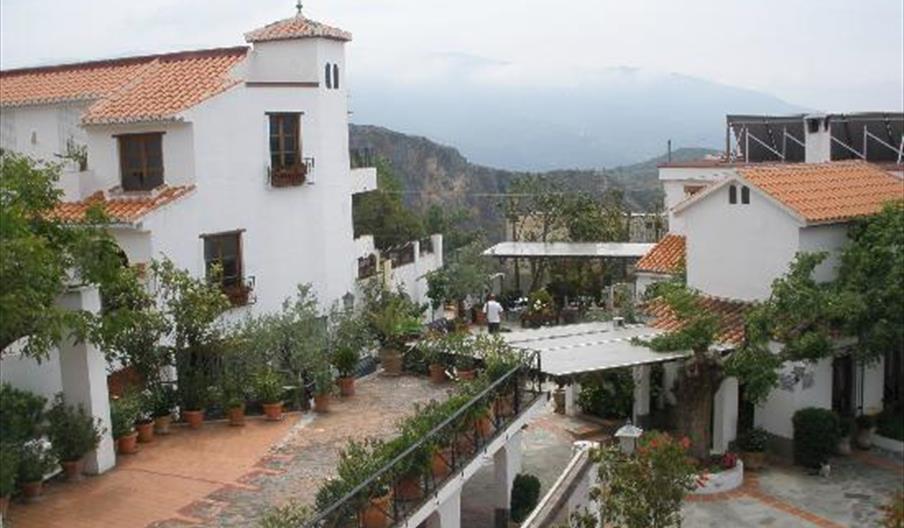 Hotel Alcadima