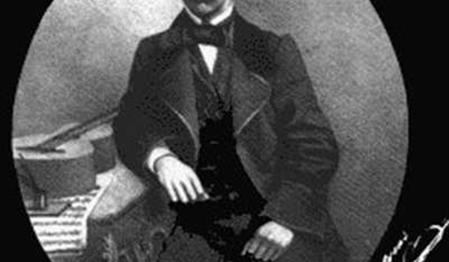 Julián Arcas