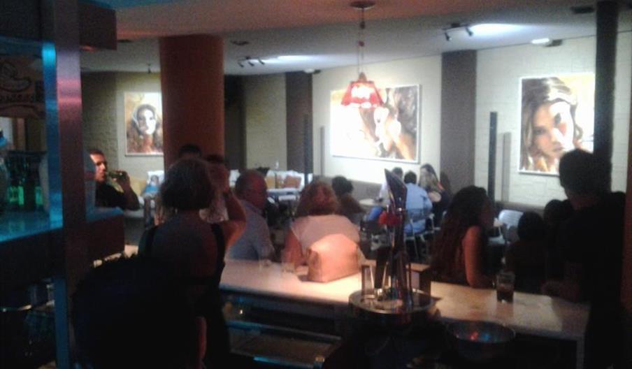 Tabaco Café-Pub