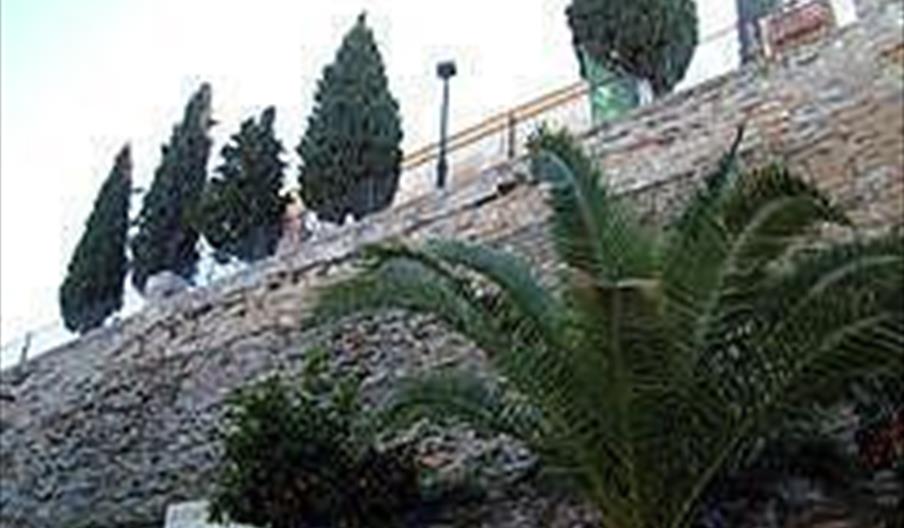 Murallas de Arjona