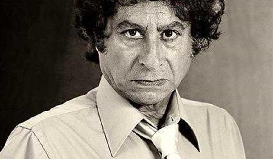 Mario Maya