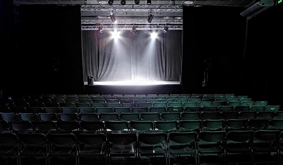 La Cochera Cabaret