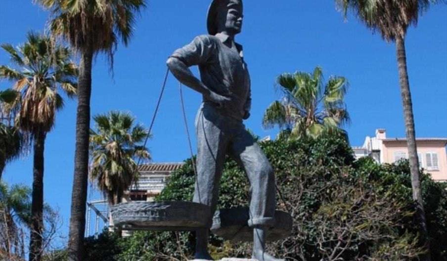 Estatua del Cenachero de Málaga