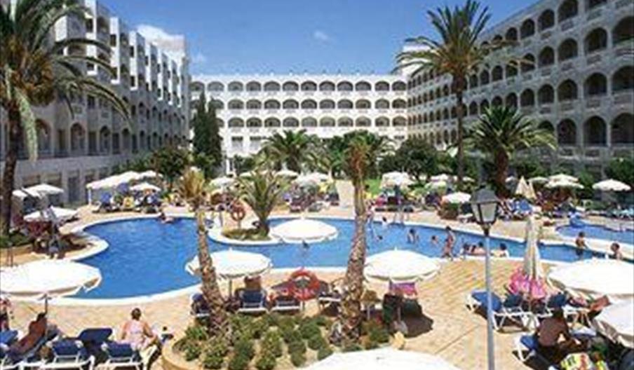 Costa Lago Garden