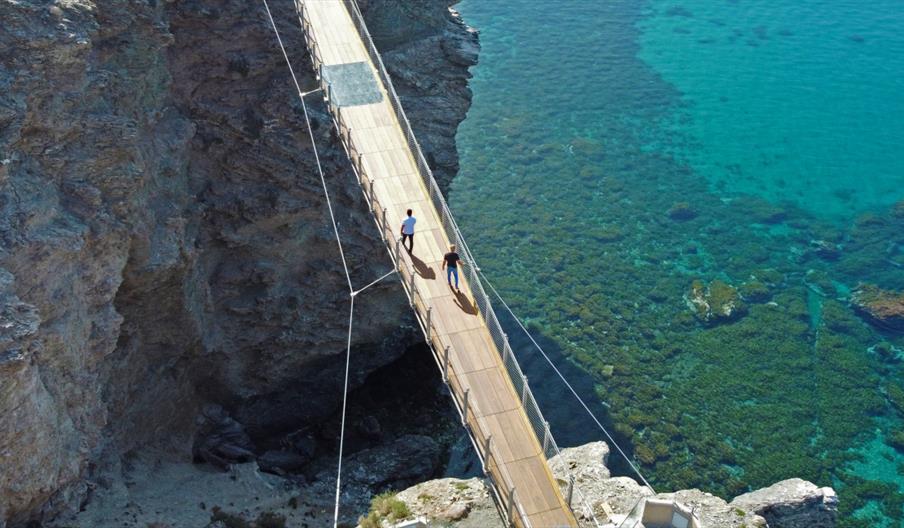Pasarela colgante de Jolúcar