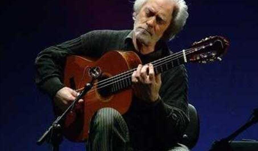 Manolo Sanlúcar