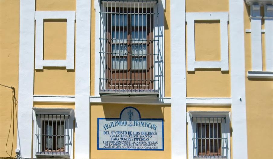 POZO SANTO ENTRADA HOSPITAL