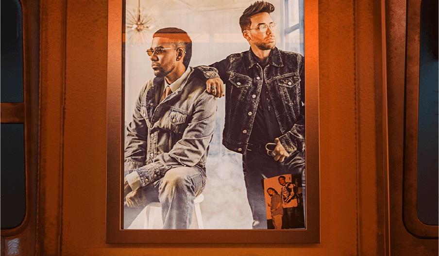 Concierto de Romeo Santos y Prince Royce en Icónica Santalucía Sevilla Fest
