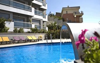 Artplatinum Suites and Apartments