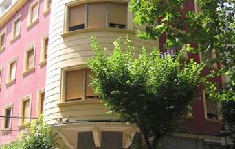 París