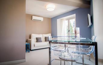 Apartamentos Holidays 2 Málaga Molina Larios