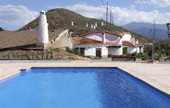 Apartamentos Cuevas del Zenete