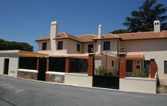 Casa Rural Riotinto Victorian House