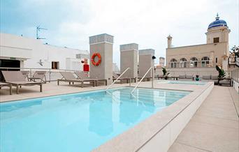 GoodNight piscina