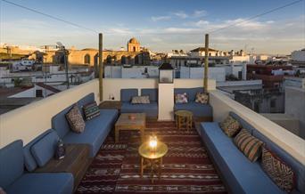 Pensión The Riad