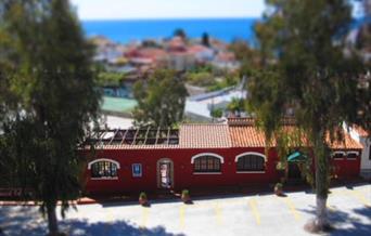 Hostal California