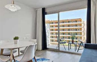 Carihuela Suites . Torremolinos (Málaga)