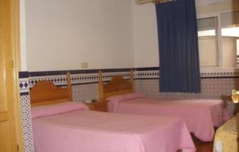 Hostal Moya