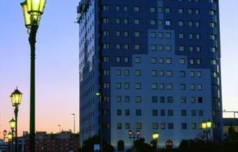 Hotel Sevilla Center