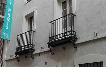 Hostal Le Petit París