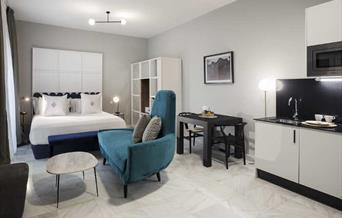 Apartamentos One Shot Conde de Torrejón
