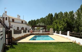 Apartamentos Cuevas Cortijo El Moral